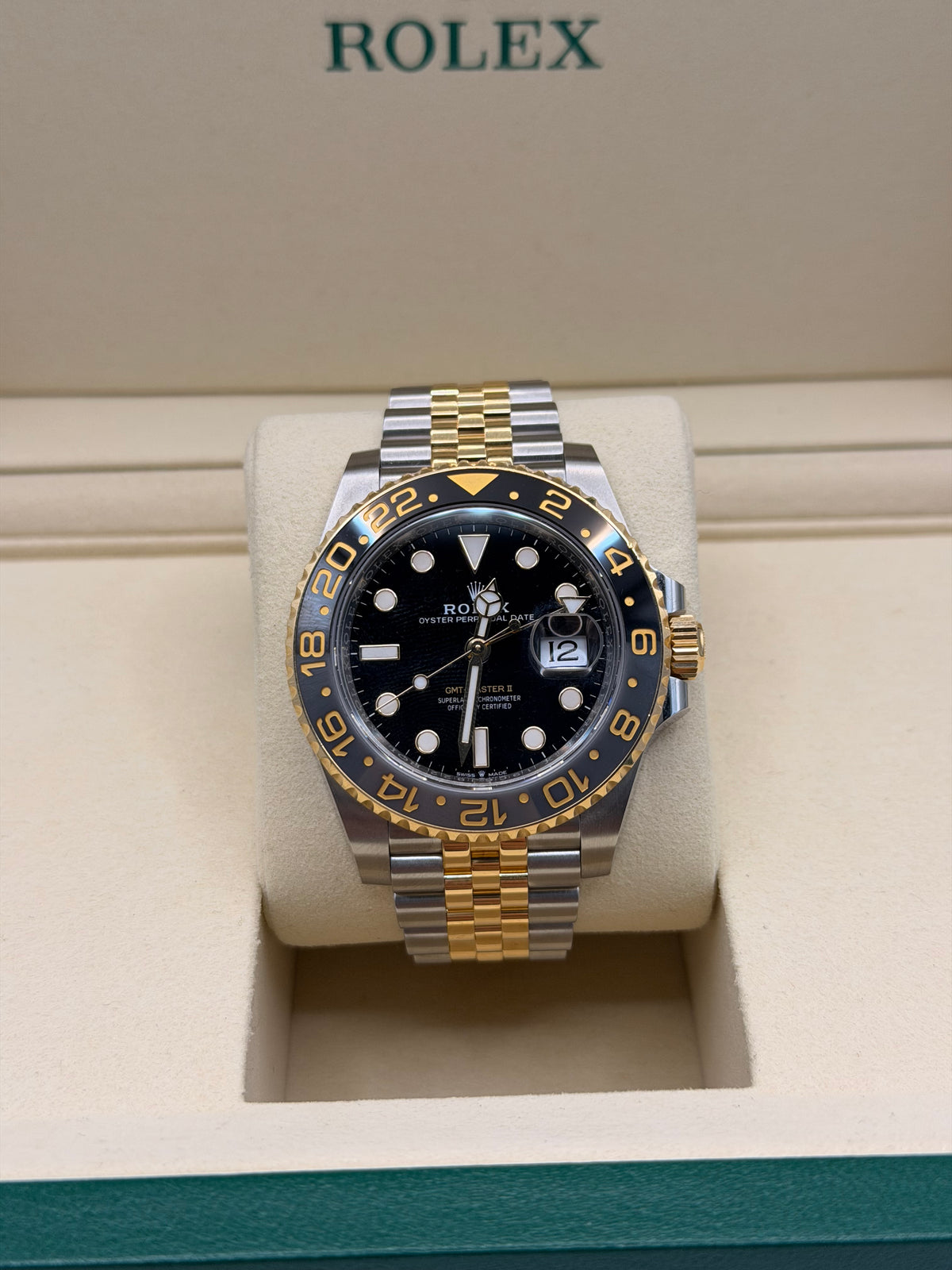 ROLEX GMT MASTER II - 126713GRNR