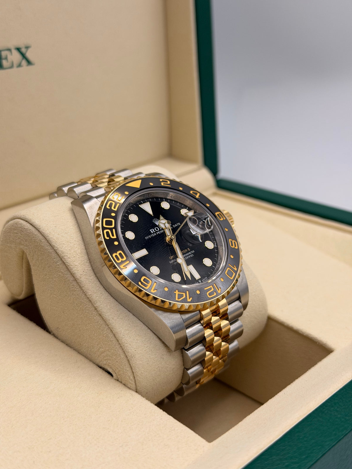 ROLEX GMT MASTER II - 126713GRNR